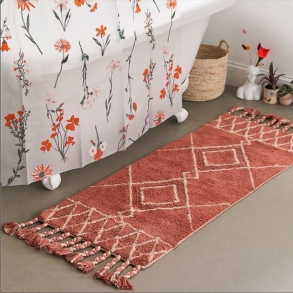 Urban Outfitters Other - Urban Outfitters boho Southwest Runner bath mat in rust
